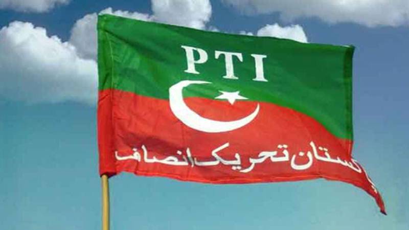 پی ٹی آئی اندرونی اختلافات کے باعث دو دھڑوں میں تقسیم