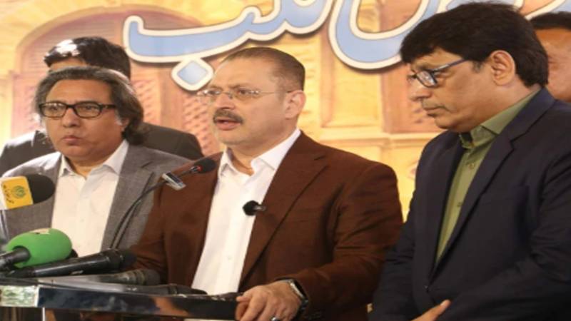 سندھ میں کے پی کے وزیرِ اعلیٰ کو آئینی دائرے میں مکمل سیکیورٹی دی جائے گی، شرجیل میمن