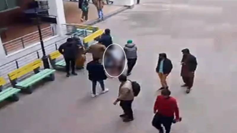 لاہور: یونیورسٹی طالبہ کے خودکشی کے معاملے میں پولیس رپورٹ تیار، کسی کو ذمہ دار نہ ٹھہرایا