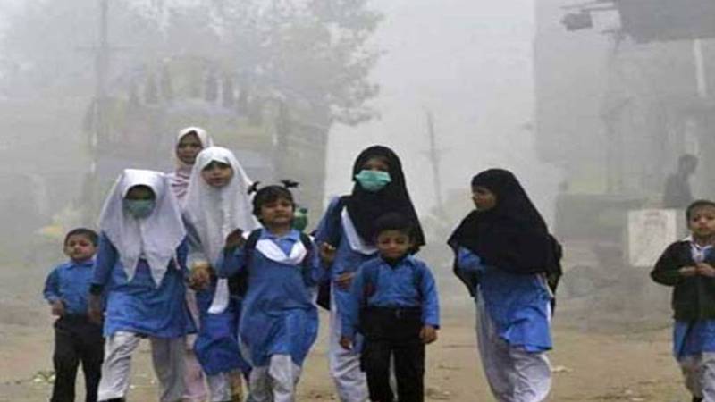 راولپنڈی اور پنجاب کے بیشتر شہر شدید سردی کی لپیٹ میں، والدین اسکول اوقات میں نرمی کے مطالبے پر زور