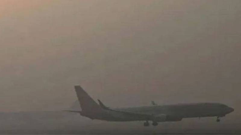 موسم کی خرابی: 4 پروازیں منسوخ، 67 پروازیں تاخیر کا شکار