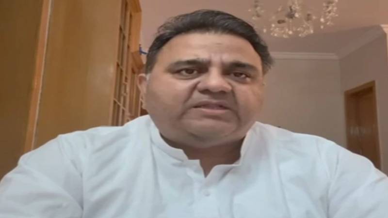 ڈائیلاگ ہی واحد حل ہے، زرداری، نواز اور شہباز شریف کے پاس جائیں گے، فواد چوہدری