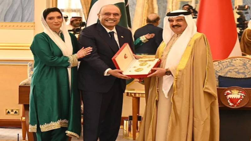منامہ: صدر آصف علی زرداری کو بحرین کا اعلیٰ ترین ریاستی اعزاز عطا کردیا
