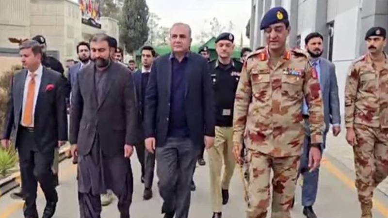 محسن نقوی اور سرفراز بگٹی نے ایف سی بلوچستان نارتھ کا دورہ کیا