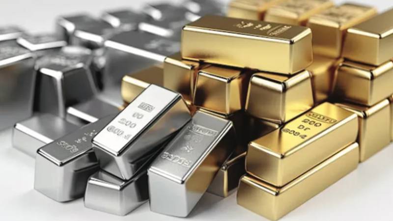 ملک بھر میں سونے اور چاندی کی قیمتوں میں کمی