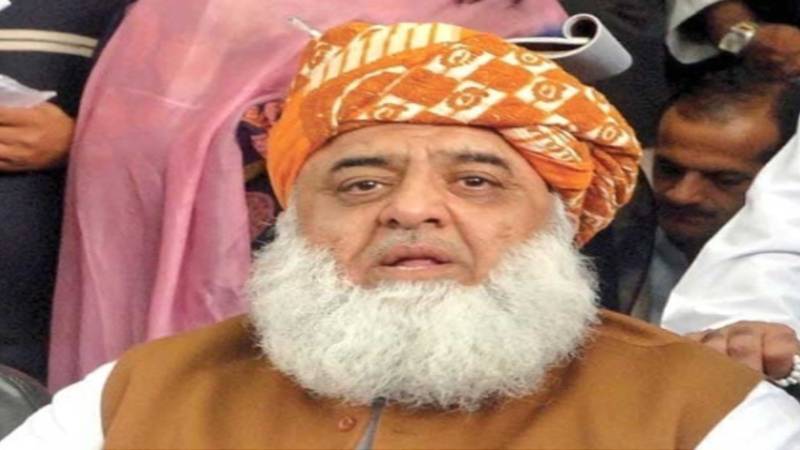 وینزویلا کے صدر کے مبینہ اغواء کے بعد دنیا ایٹمی جنگ کے دہانے پر، مولانا فضل الرحمن