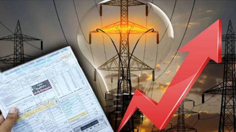 رمضان سے قبل بجلی صارفین کے لیے بری خبر، 48 پیسے فی یونٹ اضافے کا امکان