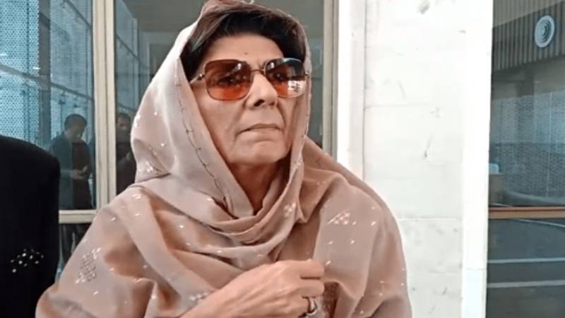 عمران خان کو ٹارچر کرنے کیلئے قید تنہائی میں رکھا گیا ہے: علیمہ خان