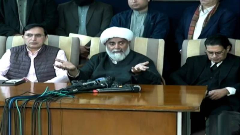 عمران خان کو طبعیت خرابی کے سبب اسپتال لایا گیا اور اہل خانہ کو بتایا تک نہیں، اپوزیشن اتحاد