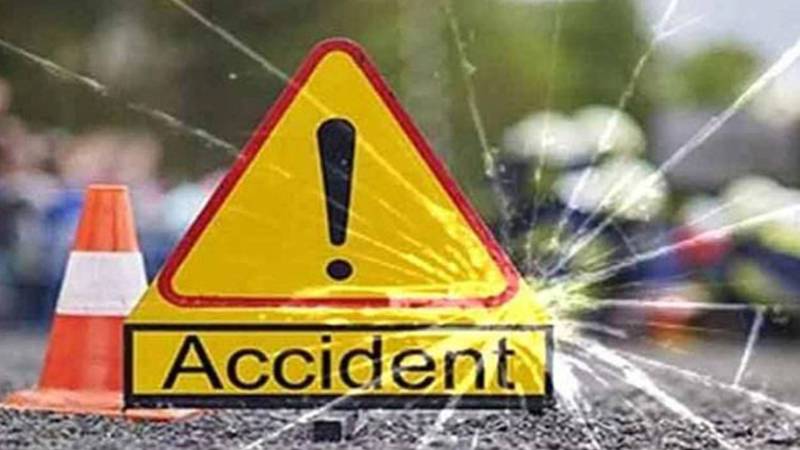 انڈس ہائی وے: ڈمپر کے حادثے میں نوجوان جاں بحق، دو روز میں ہلاکتوں کی تعداد 2 ہوگئی