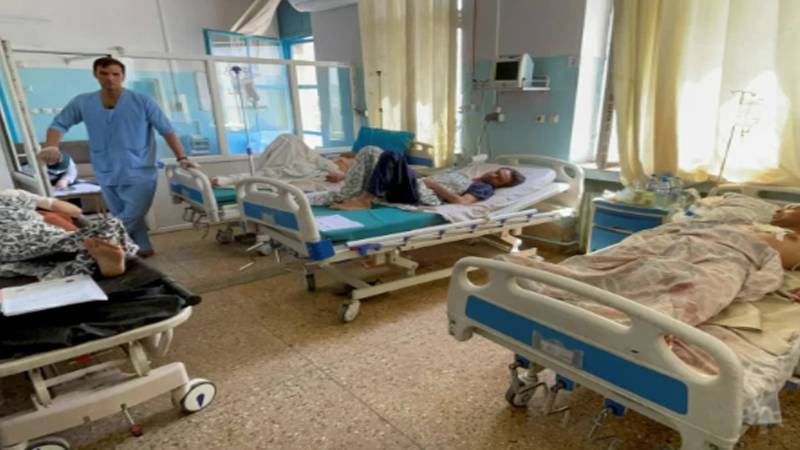 طالبان رجیم میں افغانستان کا صحت نظام مفلوج، ڈبلیو ایچ او نے خطرے کی گھنٹی بجا دی