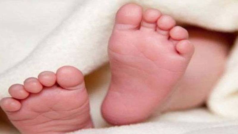تھرپارکر: غذائی قلت اور بیماریوں کے باعث 5 روز میں 6 بچے جاں بحق