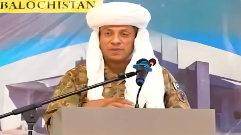 ڈی جی آئی ایس پی آر کا یونیورسٹی آف تربت کا دورہ، طلباء و اساتذہ کے ساتھ قومی سلامتی پر تبادلہ خیال