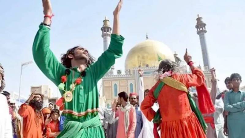 سیہون شریف: حضرت لعل شہباز قلندرؒ کا 774واں سالانہ عرس شروع