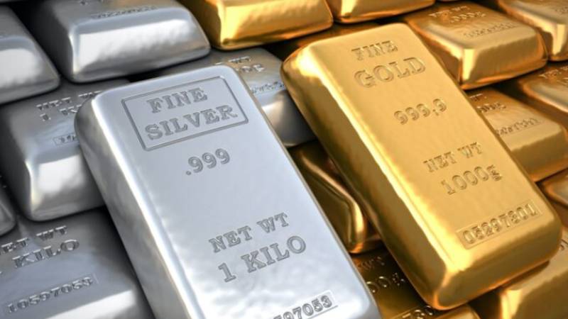سونے کی قیمت مستحکم، چاندی کی قیمت میں اضافہ جاری