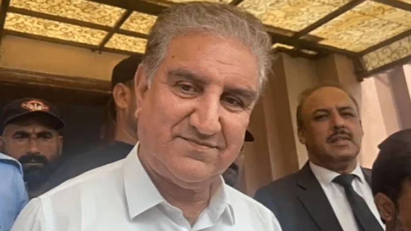 بانی پی ٹی آئی کی آنکھ کا سن کر بہت دکھ ہوا، دعا کے علاوہ کچھ نہیں کر سکتا: شاہ محمود قریشی