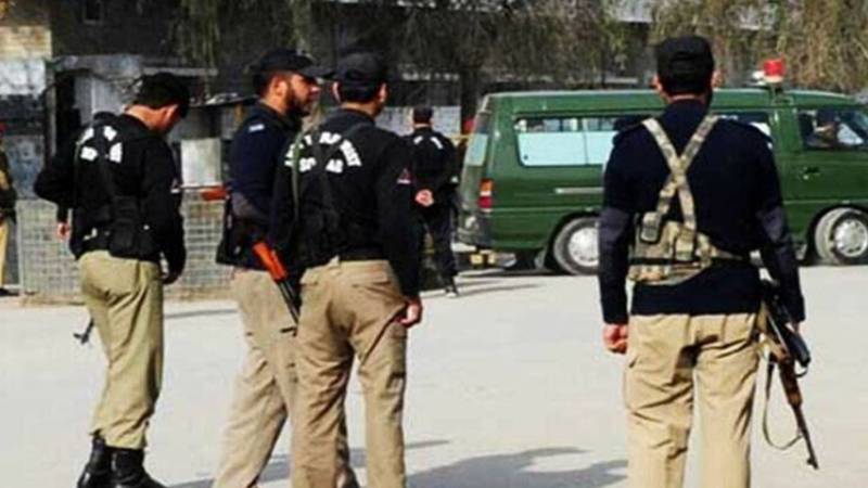 ڈیرہ اسماعیل خان میں دہشتگردوں کا حملہ، 2 شہید، فائرنگ سے خوف و ہراس