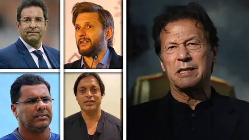 سابق پاکستانی کرکٹ لیجنڈز کی حکام سے بانیٔ پی ٹی آئی کا بر وقت علاج کروانے کی اپیل
