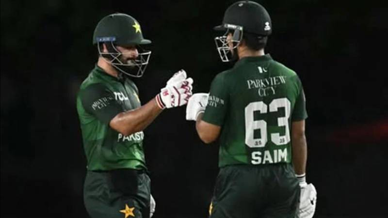 پاکستان نے نمیبیا کے خلاف ٹاس جیت کر بیٹنگ کا فیصلہ، ٹیم میں دو تبدیلیاں