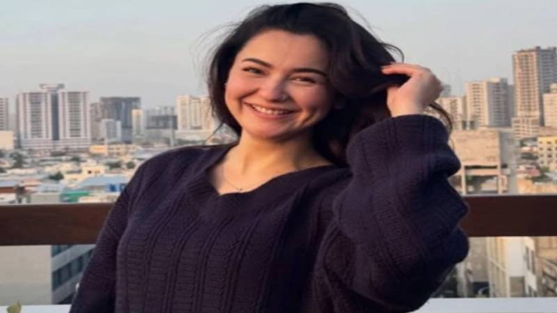 پاکستانی ماڈل ماہ نور رحیم نے اداکارہ ہانیہ عامر کی سوشل میڈیا پر مبینہ منافقت بے نقاب کردی