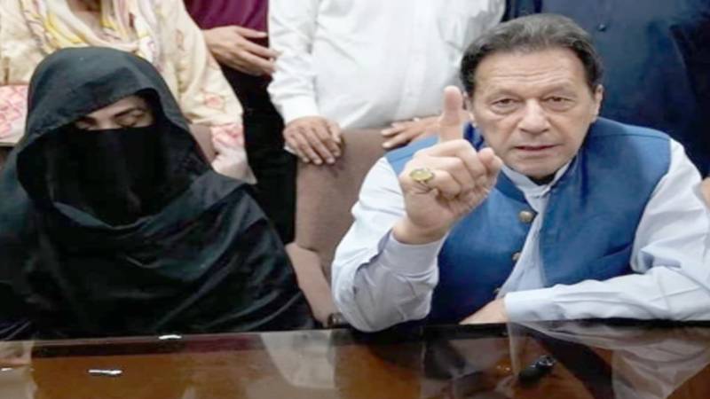 اسلام آباد: بانی پی ٹی آئی اور بشریٰ بی بی کو سات مقدمات میں عبوری ضمانت منظور 