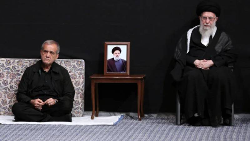 آیت اللّٰہ خامنہ ای نے تباہ کن ہتھیاروں پر پابندی عائد کر رکھی ہے، ایرانی صدر