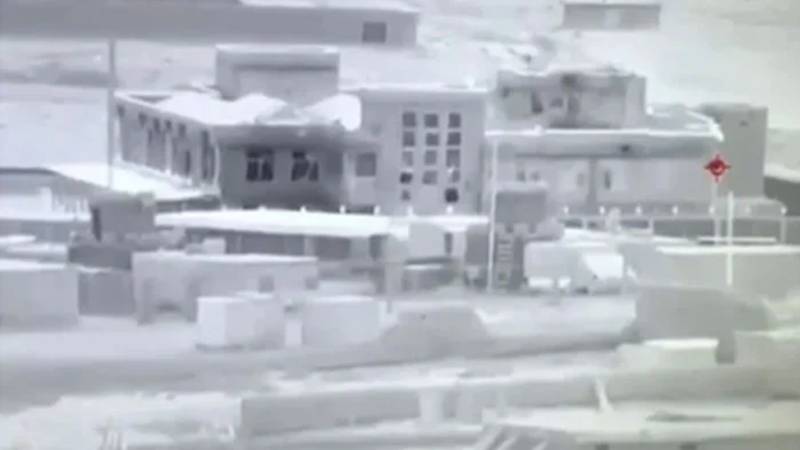 پاک فوج نے افغان پوسٹوں پر قبضہ کر کے پرچم لہرا دیا، تفصیلات سامنے