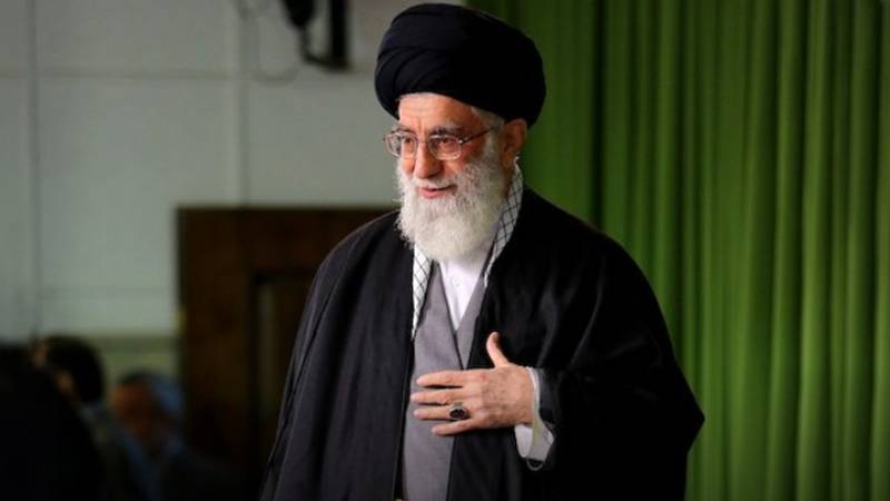 اسرائیل نے تہران میں سپریم لیڈر آیت اللّٰہ علی خامنہ ای کے دفتر کے قریب حملے کیے: میڈیا رپورٹس
