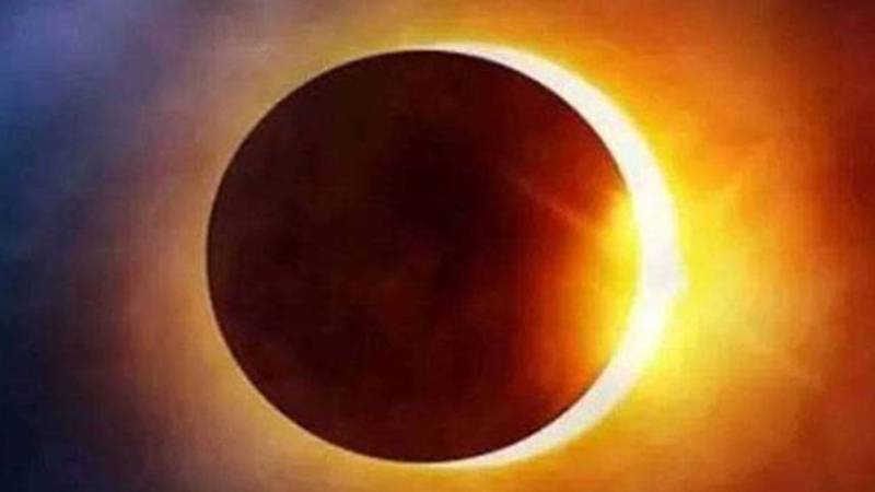 پہلا مکمل چاند گرہن آج، پاکستان میں جزوی طور پر دیکھا جا سکے گا