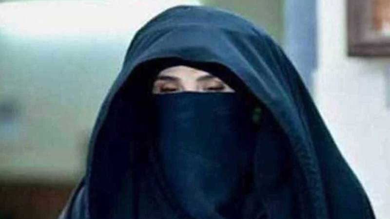 بشریٰ بی بی کو اڈیالہ جیل میں فیملی سے ملاقات کی اجازت