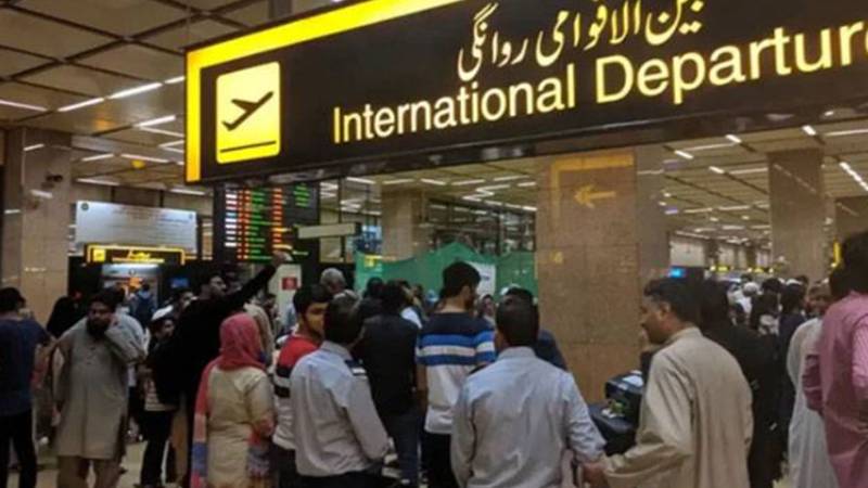 پاکستان سے مشرق وسطیٰ کے لیے 145 پروازیں منسوخ، سعودی ایئر نے پشاور کے لیے فلائٹس معطل کیں