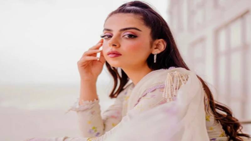 شوبز میں آنے پر والد نے ایک سال تک بات نہیں کی، یشما گل کا انکشاف