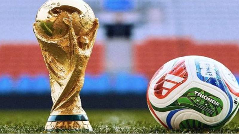 ایران نے امریکہ میں ہونے والے فٹبال ورلڈ کپ میں شرکت سے انکار کر دیا