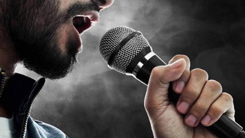 گلوکار و ریپر کے خلاف کارروائی کی ہدایت، پاسپورٹ ضبط کرنے کا حکم