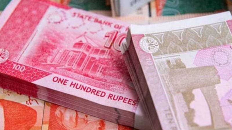 عید کے نزدیک نئے نوٹ کی خریداری میں اضافہ، اوپن مارکیٹ میں کرنسی نوٹ بلیک ہو گئے