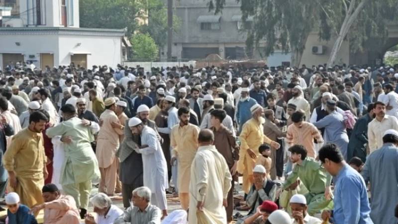 حکومت پاکستان نے عید الفطر اور یومِ پاکستان پر عام تعطیلات کا اعلان کر دیا