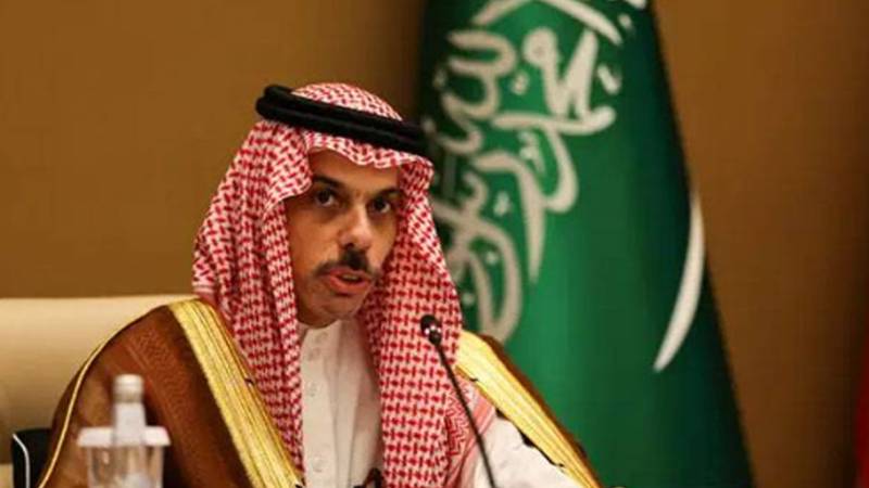 ایران نے پڑوسیوں کے ساتھ دشمنانہ رویہ اپنایا، فوجی کارروائی کا حق محفوظ:سعودی وزیر خارجہ