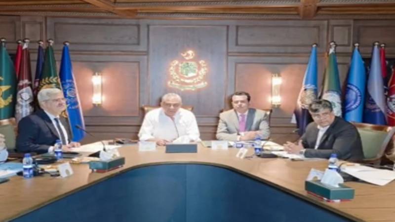 وفاقی حکومت کا غیر قانونی تارکین وطن کو اسپین میں قانونی حیثیت دینے کیلیے اقدام