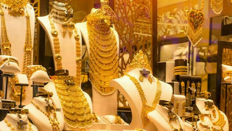 سونا آج بھی 15,200 روپے مہنگا، فی تولہ قیمت 4 لاکھ 79 ہزار 262 روپے ہو گئی