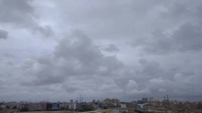 کراچی میں بارش کی پیشگوئی: محکمہ موسمیات کی وضاحت سامنے آگئی