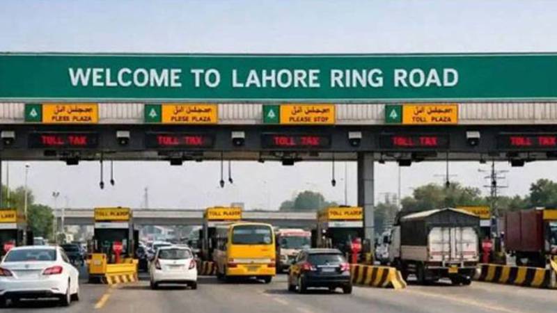 لاہور رنگ روڈ: اوور اسپیڈنگ کے خلاف کریک ڈاؤن، 574 گاڑیوں پر جرمانے