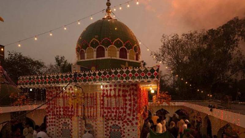 اہور میں حضرت مادھو لال حسینؒ کا 438 واں عرس شروع، سکیورٹی کے سخت انتظامات