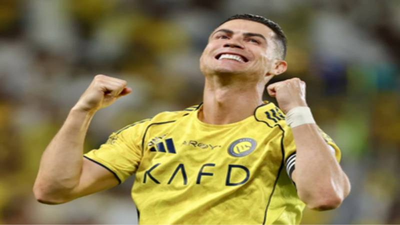 کرسٹیانو رونالڈو نے ’بسم اللہ‘ اور ’انشاءاللہ‘ کہنے کے بعد اسلام قبول کرلیا؟