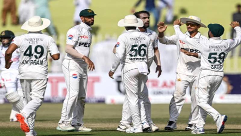 پاکستانی ٹیسٹ ٹیم میں ممکنہ بڑی تبدیلیاں، بنگلادیش کے دورہ کے لیے تیاریاں جاری 