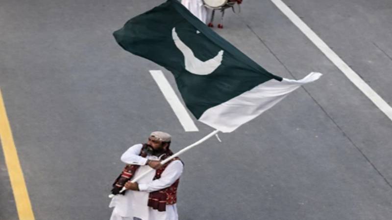 واہگہ بارڈر پر نعرے لگاکر شہریوں کا جوش و جذبہ بڑھانے والے محمد شفیق انتقال کرگئے