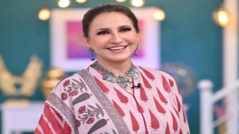 صبا فیصل کا شوہروں پر شک کرنے والی بیویوں کے لیے اہم مشورہ 