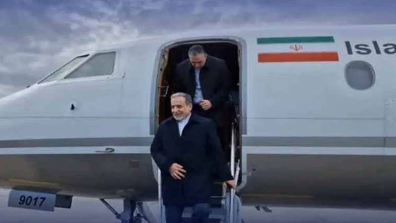 ایرانی وزیر خارجہ عباس عراقچی دوبارہ اسلام آباد پہنچ گئے