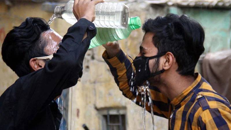 کراچی میں دراصل شدید گرمی، صحت کے ماہرین کی طرف سے شہریوں کے لیے اہم احتیاطی ہدایات 