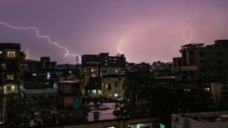 بنگلہ دیش میں آسمانی بجلی گرنے سے 14 ہلاک، کئی زخمی 
