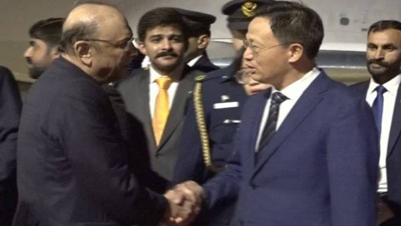 صدرِ مملکت آصف علی زرداری کا چین کے صوبہ ہائی نان کے شہر سانیا پہنچنے 
